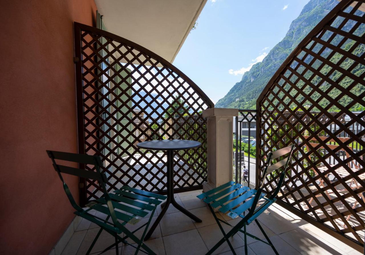 Villa Bellaria Riva del Garda Buitenkant foto